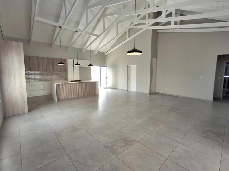 3 Bedroom Property for Sale in Britannia Bay Western Cape